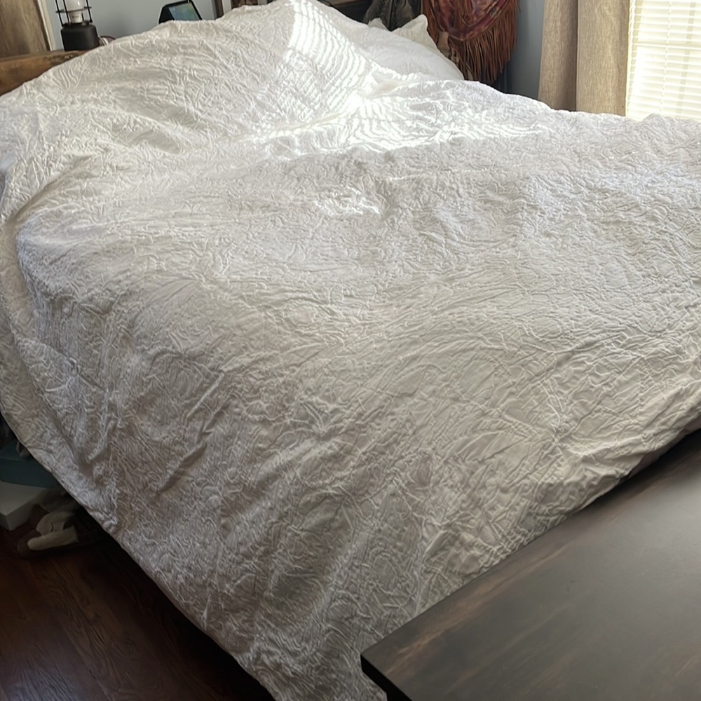 Pottery Barn white percale duvet cover King size - Picture 4 of 12